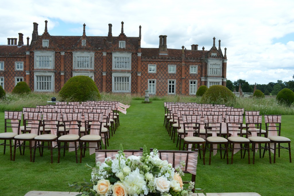 mahogany chiavari chairs